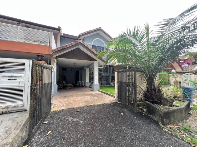 FACING OPEN Double Storey 22'x70'  Jalan Nova U5 Subang Bestari 1