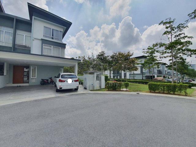 3 Storey Linked Semi D Tropicana Heights Kajang 1