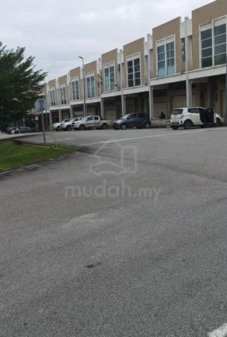Gemas shop office for rent 1