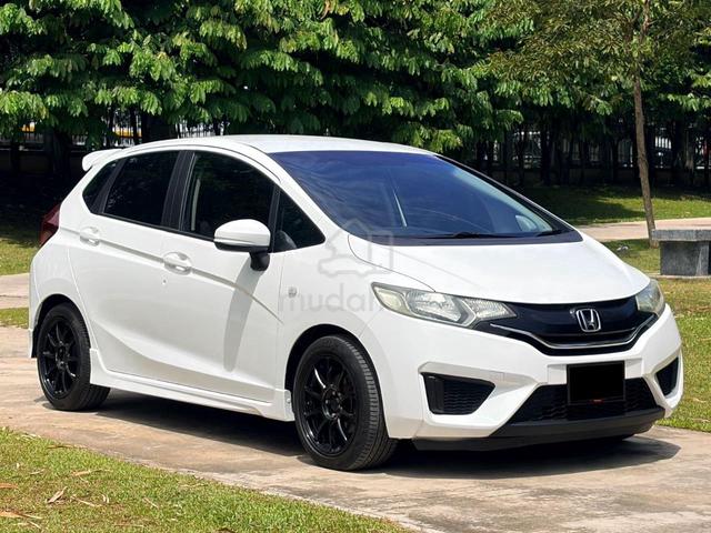 2016 Honda JAZZ 1.5 E MY2014 (A) - 2