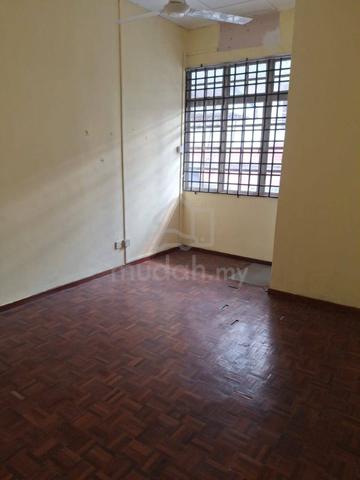 Taman Perling Double Storey Corner Lot 4 Bed Partial Furnish Ciq Tuas 1