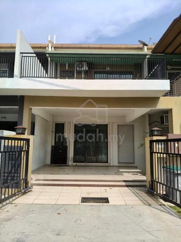 Rumah 2-Tingkat Desa Mayang Sari Nilai - Utk disewa 1