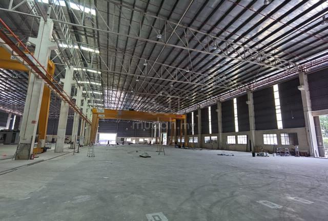 Seelong, Senai 4 acres factory for sale 1