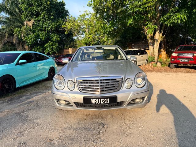 Mercedes Benz E-CLASS 1.8 200 K ELEGANCE-19 - 2