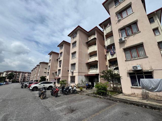 Sri Raya Apartment 1