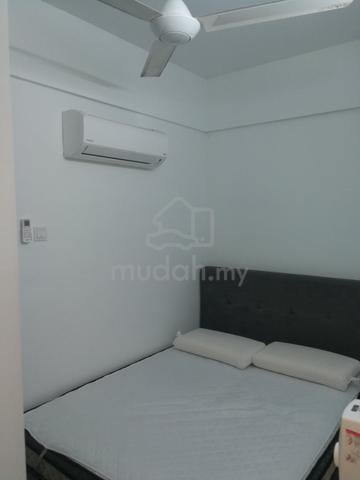 Medium Room In Tri Pinnacle for Rent 1