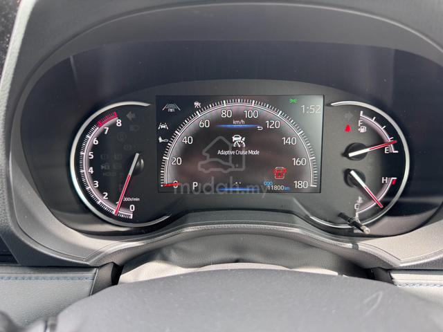 11K KM HUD DIM APPLE PLY 7SEATR Toyota VOXY 2.0 SZ - 5