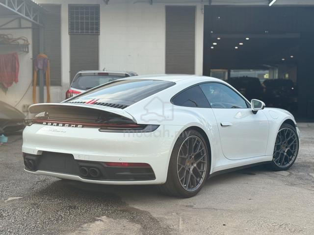 2021 Porsche 911 CARRERA 3.0 992 Bordeaux Red Int - 2