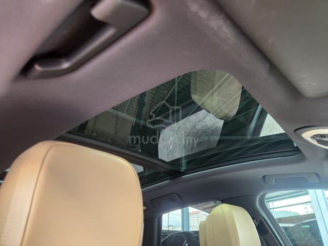 2022 Porsche Macan New Facelift Panoramic Roof - 5