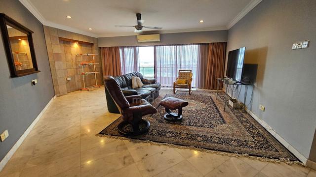Marina Bay Condominium 1