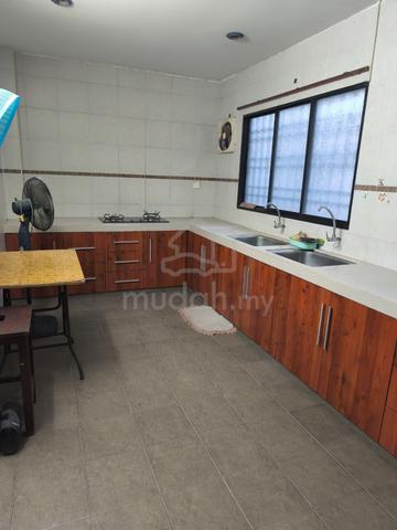 FULLY FURNISHED Double Storey Taman Anda – Big Size!  4