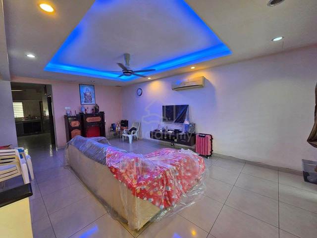 Bandar Bukit Tinggi 2 Klang Double Storey Furnished House for Sale 1