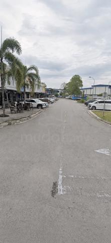 Nusa Cemerlang Jalan NIP ROI 5.6% 2 Storey Shoplot For Sale 1