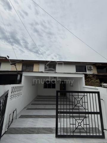 Masai ,MegahRia, Rinting, Jalan Bayan, 2Tingkat 3bilik Tidur Full Loan 4