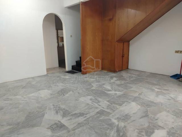 2 stry Taman indah Perdana Kepong 2
