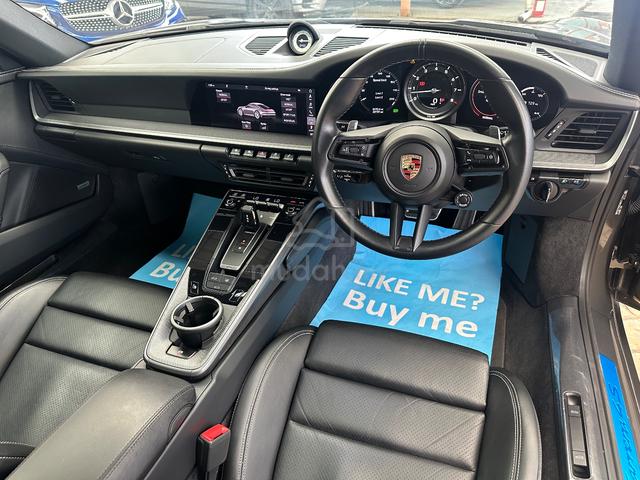 2020 Porsche 911 ( 992 ) Carrera 4S 3.0 PDK Coupe - 3