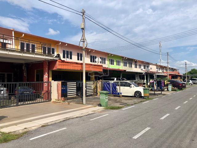 100% LONN, Double Storey, DESA ILMU 1