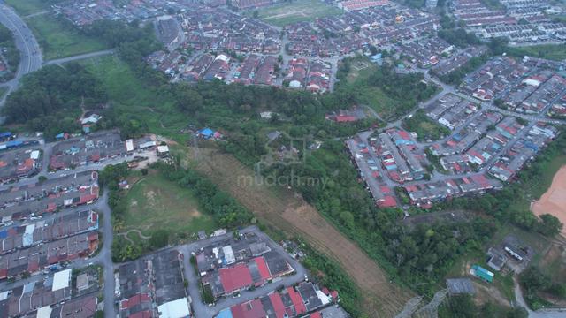 Dusun Nyior 3.9 Acres 1