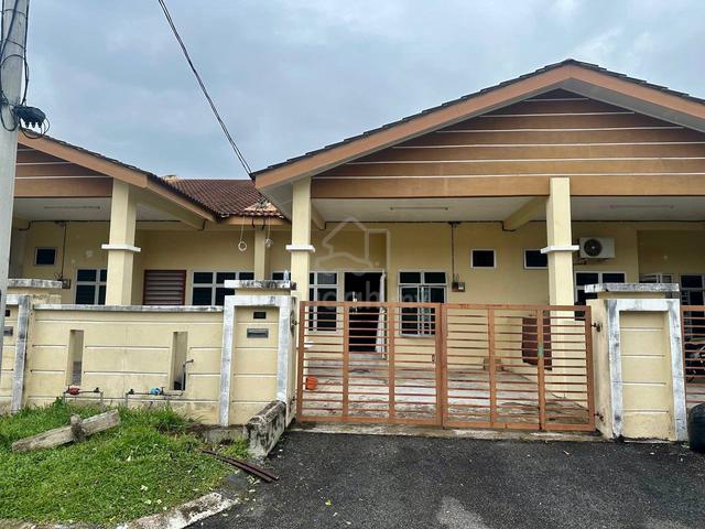Bersebelahan UITM ! Taman Wallagonia teres setingkat tapah ! 1