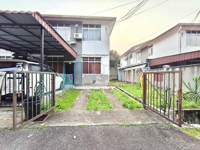 Facing Open Townhouse Unit Bawah Taman Krubong Perdana Krubong Melaka 1