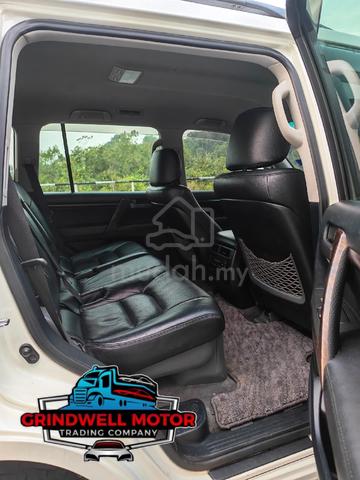 2007/2010 Toyota LANDCRUISER 4.7 LC200 - 3