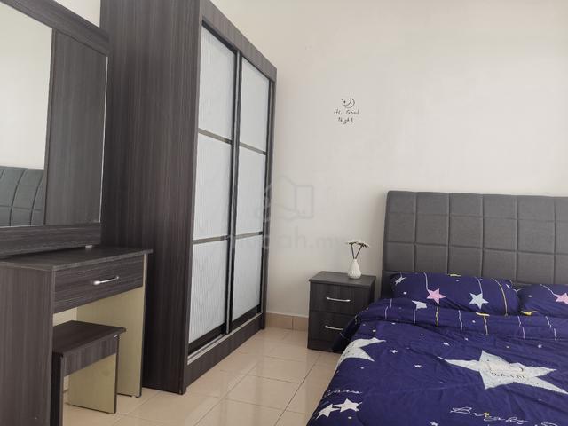 Balcony Room for rent at Suriamas Condo Bdr Sunway.Mix unit 1