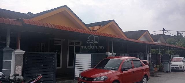 Rumah Teres Setingkat Taman Merak Bukit Katil Melaka 1