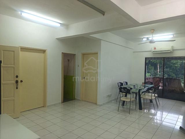 Vista Condominium 1