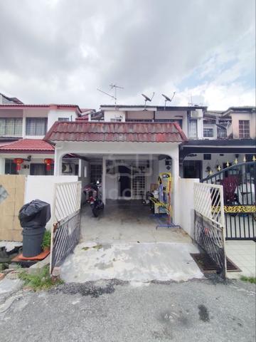 2-Storey Taman Sri Gombak Near School 1