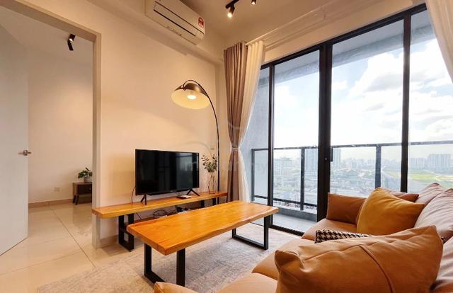 Furnish 2-3 Rooms - Big & Long Balcony | KL area & Walk to LRT - Link TBS, Lalaport, Bukit Jalil 1