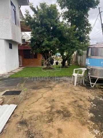 Exclusive Prime Location Detached Double Storey 1