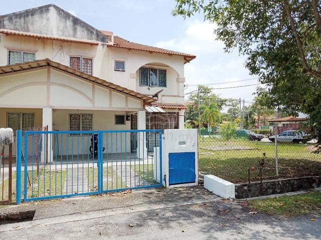 Bilik Lelaki Putra Perdana Puchong 1