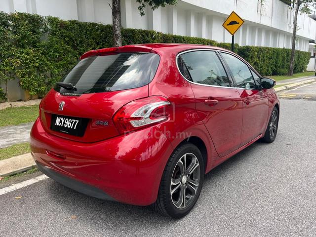 14/15 Peugeot 208 1.6 VTI ALLURE (A) DirectOwner - 2