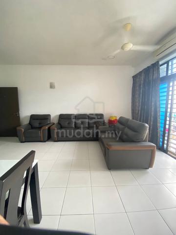 Seri Austin Residence Luxury Apartment 1