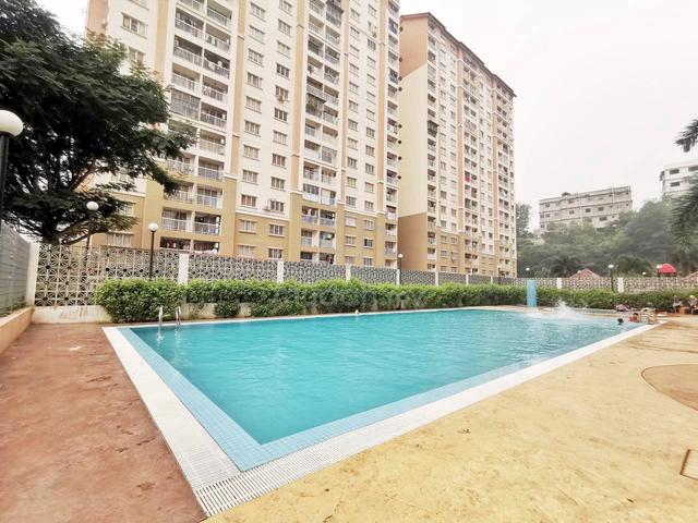 Lakeview Apartments 1