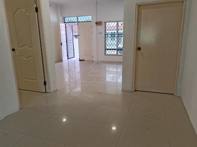 Double storey terrace - senadin 4