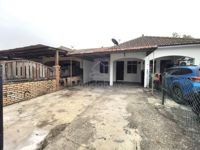 Taman Teratai Skudai Single Storey Terrace House Freehold Full Loan 1