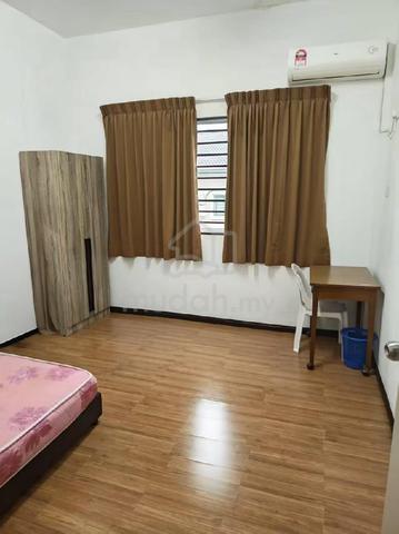 Double Bed Room for rent 1