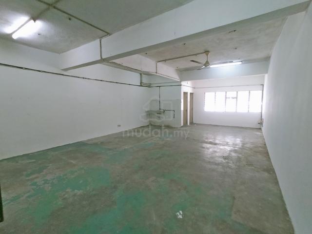 Hostel/ Office For Rent Taman Sri Muda Seksyen 25 Shah Alam 3