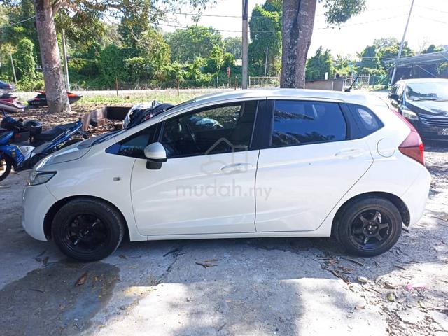 2017 Honda JAZZ 1.5 S (A) - 3