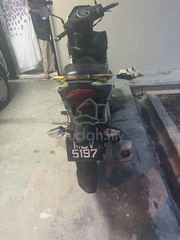 125i SE keadaan baik - photo 5 of 5