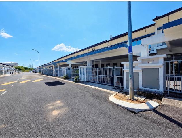 Low BOOKING! Subsale Never Occupied! Double Storey Terrace in Rantau 1