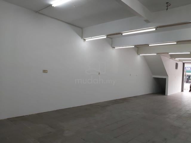 Ground floor Shoplot along Busy Street @ Kepong, Jinjang 1