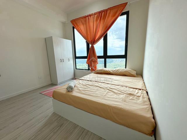 AFFORDABLE MALE ROOM New CONDO 100m to MRT Putrajaya Line 5
