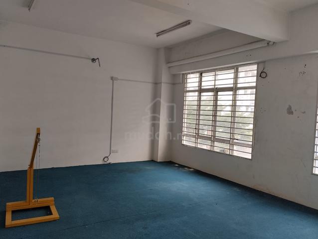 Unit sewa Tingkat 1 @ Dataran Otomobil, Seksyen 15, Shah Alam 2