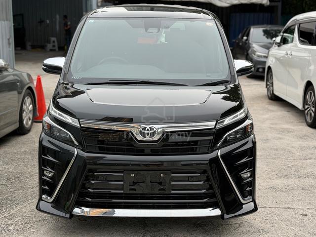 2021 Toyota VOXY 2.0 ZS KIRAMEKI 3 - 1