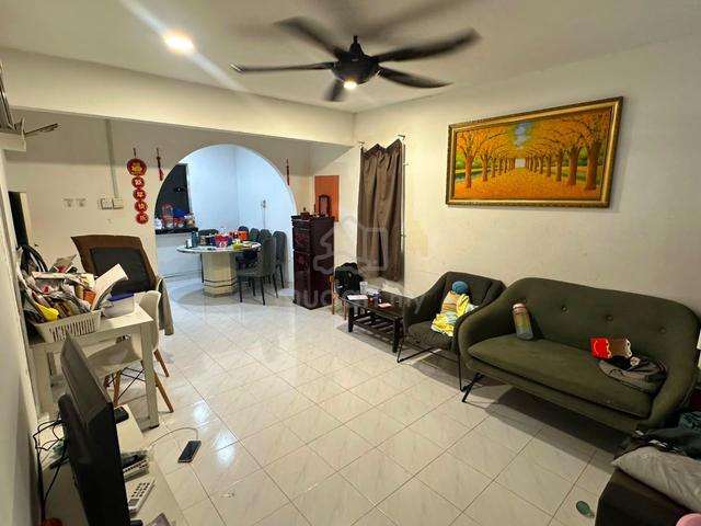 Skudai,taman damai jaya,corner low cost,fully furnished 1