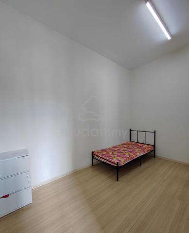 Partially Furnished Selangor Kajang Room For Rent 1