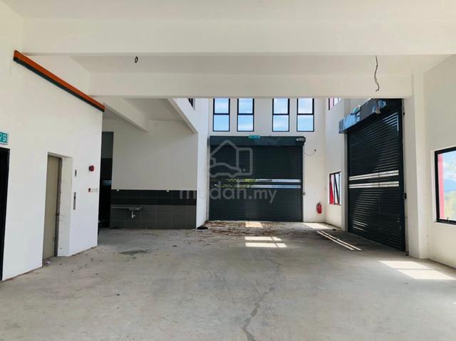 1.5 Storey Semi Detached Factory Warehouse Balakong Seri Kembangan 1