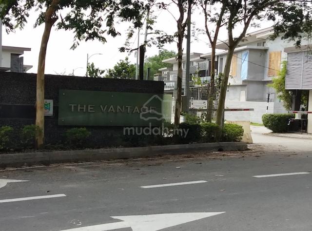 2 Storey Terrace Corner House @ The Vintage mahkota Cheras 1